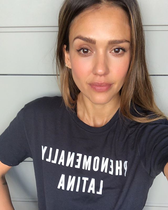 Jessica Alba Family Husband Kids Parents And Brother Familytron Jessica marie alba is an american actress and businesswoman. jessica alba family husband kids