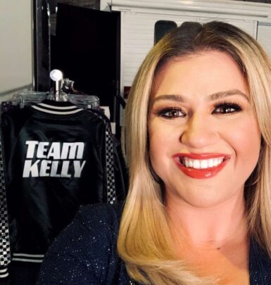 Kelly Clarkson biography